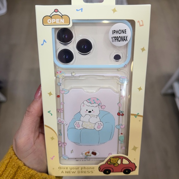 Other - Iphone 17 Pro Max Cute case
